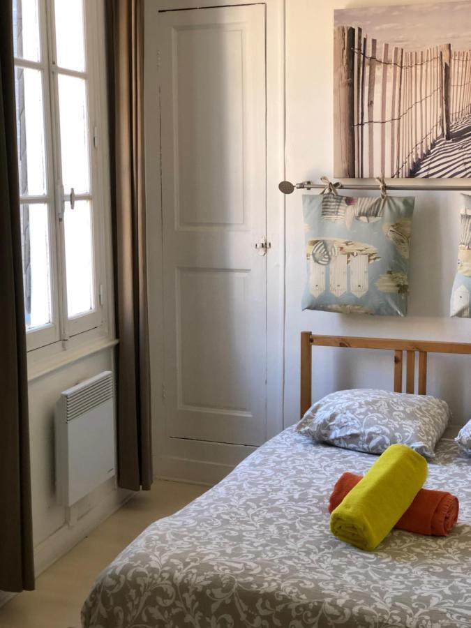 Hôtel Les Demoiselles à Honfleur Extérieur photo